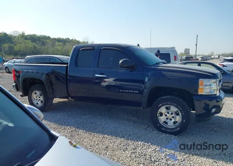 2010 Chevrolet Silverado 1500 Lt z USA, uszkodzony, nr VIN 1GCSKSE31AZ184993